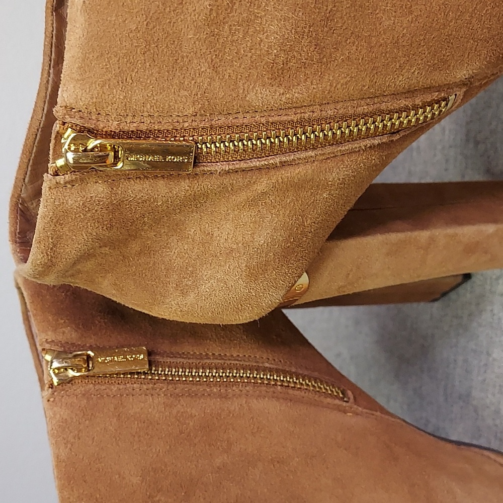 Michael Kors Haven Tan Suede Zip-Up Ankle Bootie Heels Size 9.5 - Picture 10 of 13